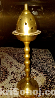 পিতলের নান্দনিক ডিজাইনের প্রদীপ